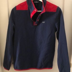 Vineyard Vines fleece blue with red details. Snaps at the neck.